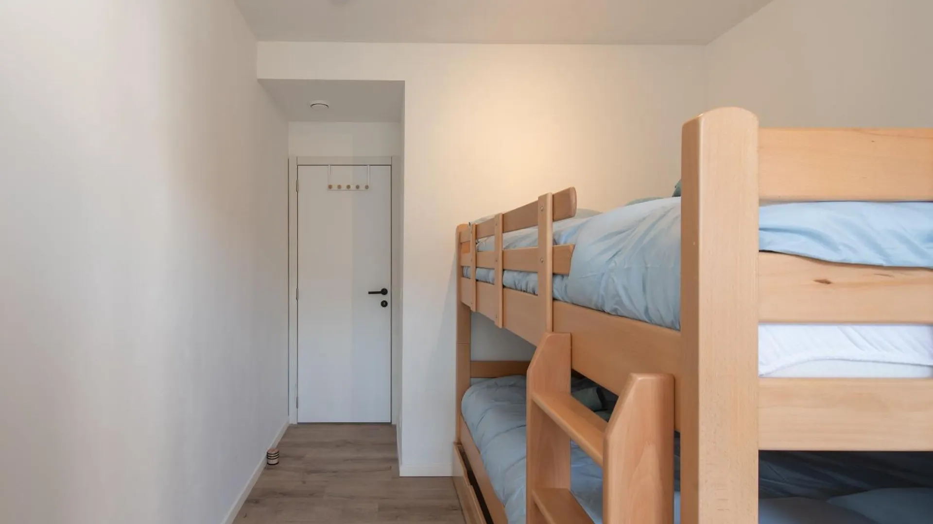 The Ostend Break Your Cozy Coastal Escape And Free Parking 0*,